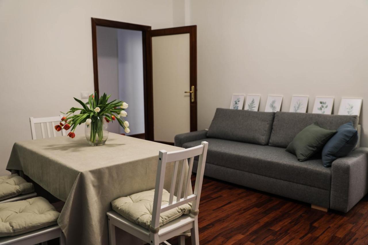 Aura Home Rent Of Rooms With Shared Kitchen 바리 외부 사진
