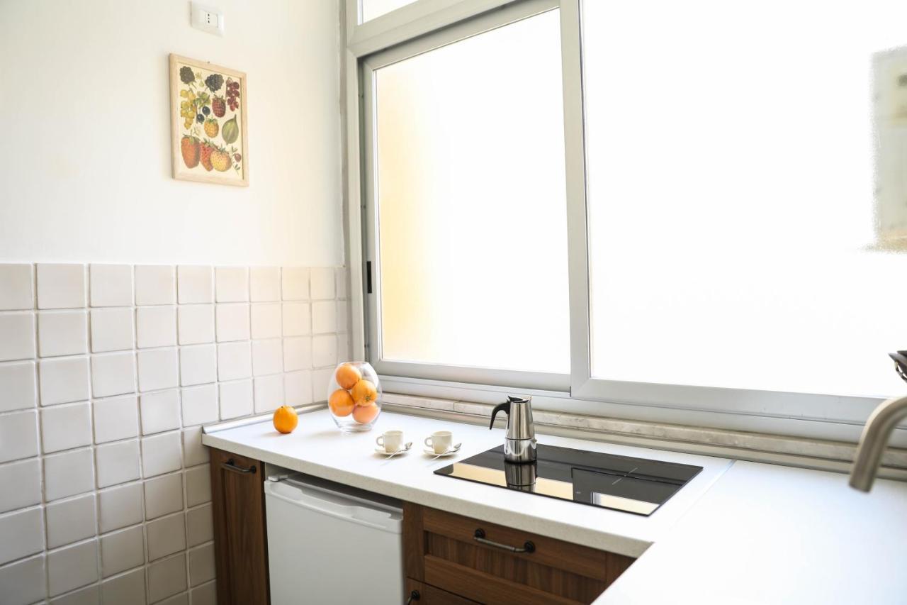Aura Home Rent Of Rooms With Shared Kitchen 바리 외부 사진